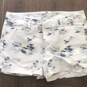 Old navy fun pattern shorts